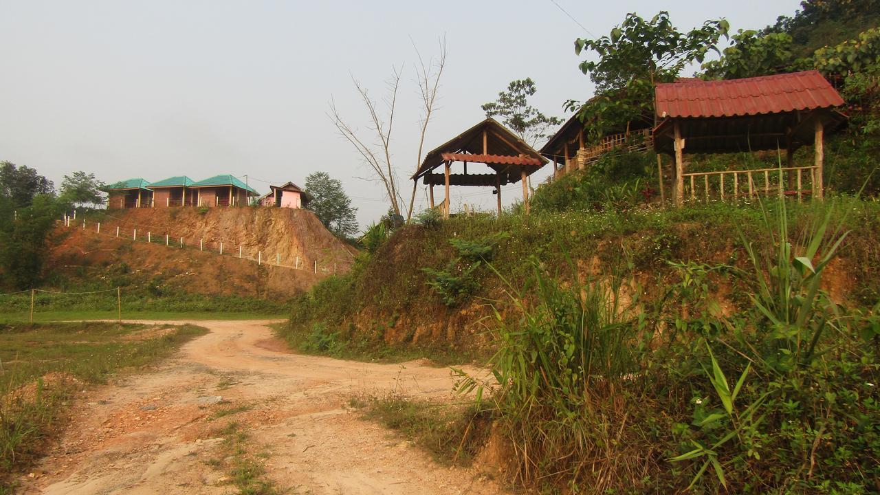 Chomdoy Bungalow & Restaurant Luang Namtha Buitenkant foto