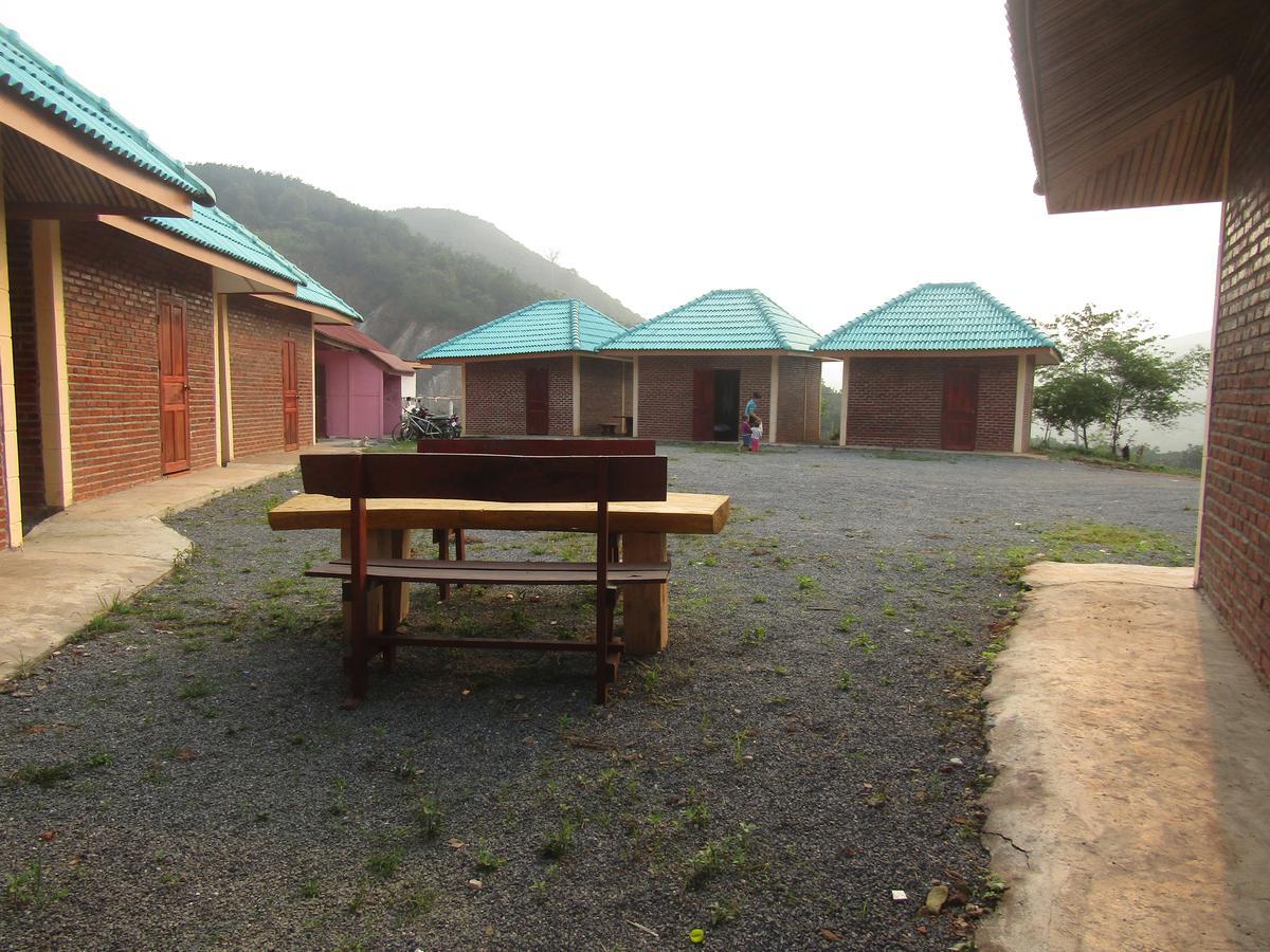 Chomdoy Bungalow & Restaurant Luang Namtha Buitenkant foto