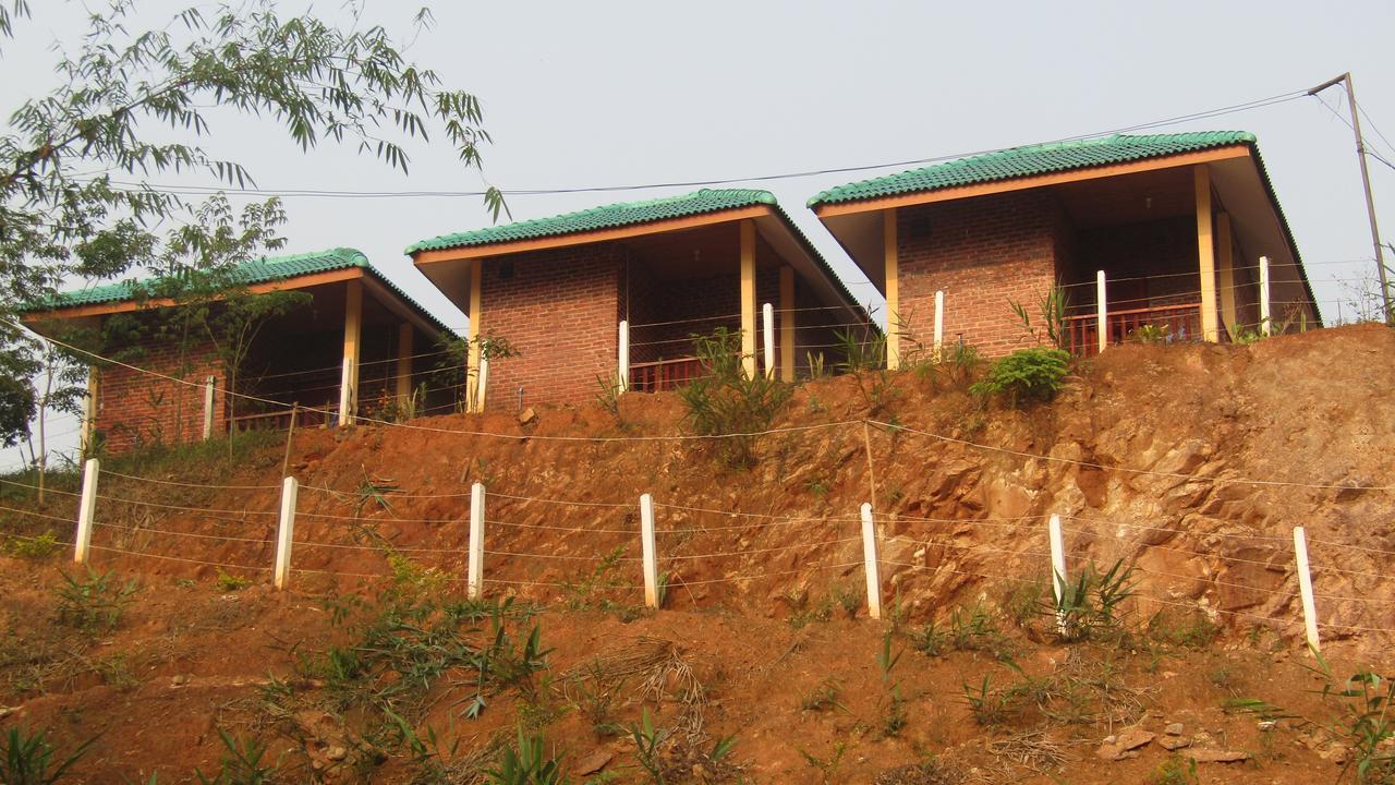 Chomdoy Bungalow & Restaurant Luang Namtha Buitenkant foto